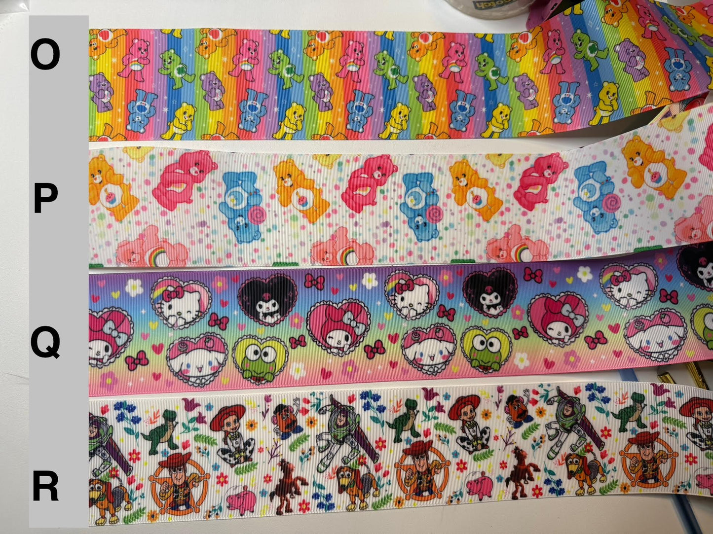 Printed Ribbon/ Imprimido Liston (min.2 YARD PER DESIGN/ 2 min.YARDA POR DISEÑO)