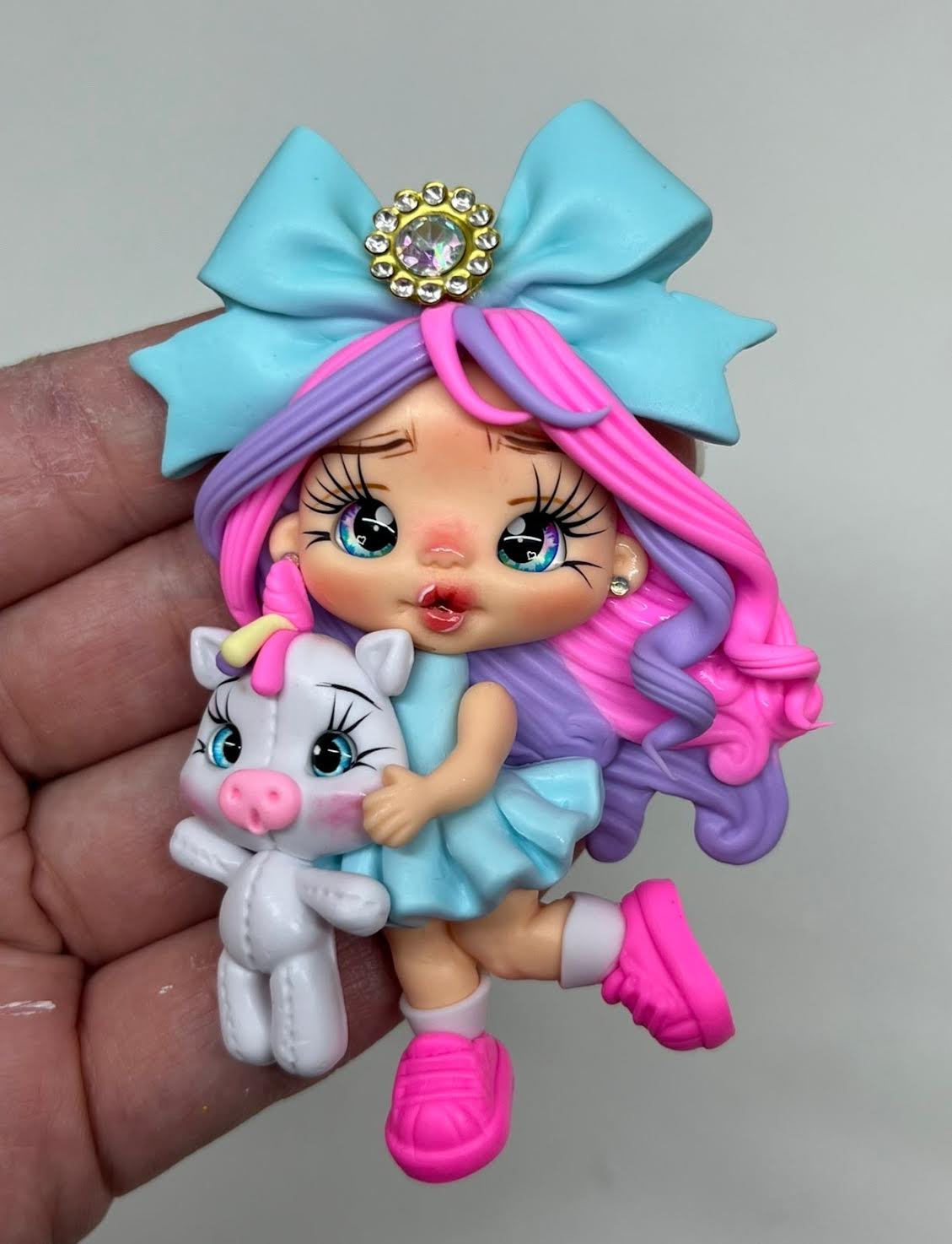 Rainbow Girl with Blur Bow