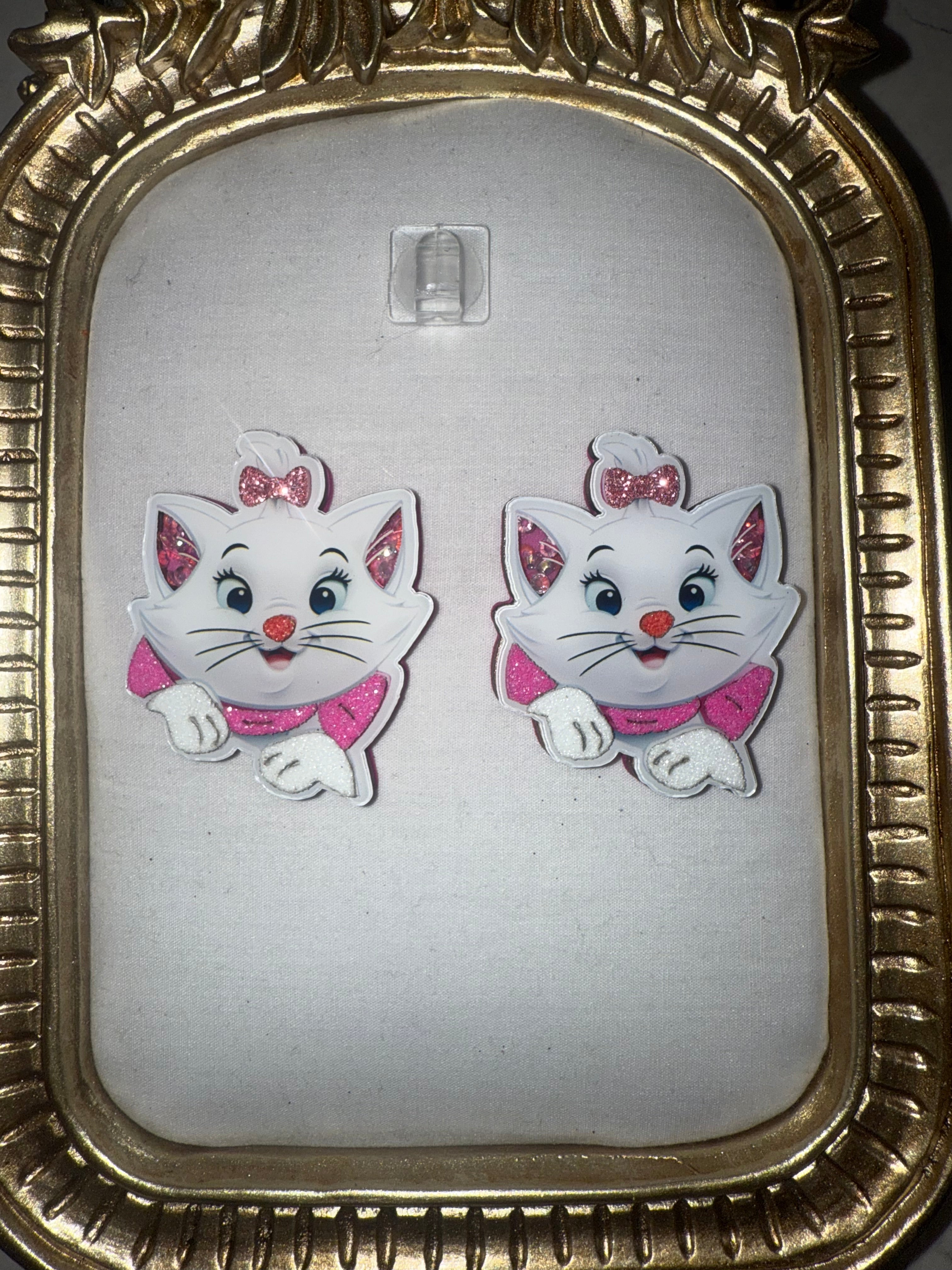 Marie Cat Shakers