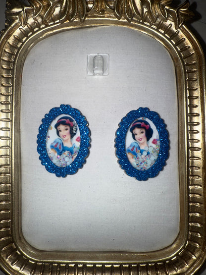 Princesses On Frames Shakers