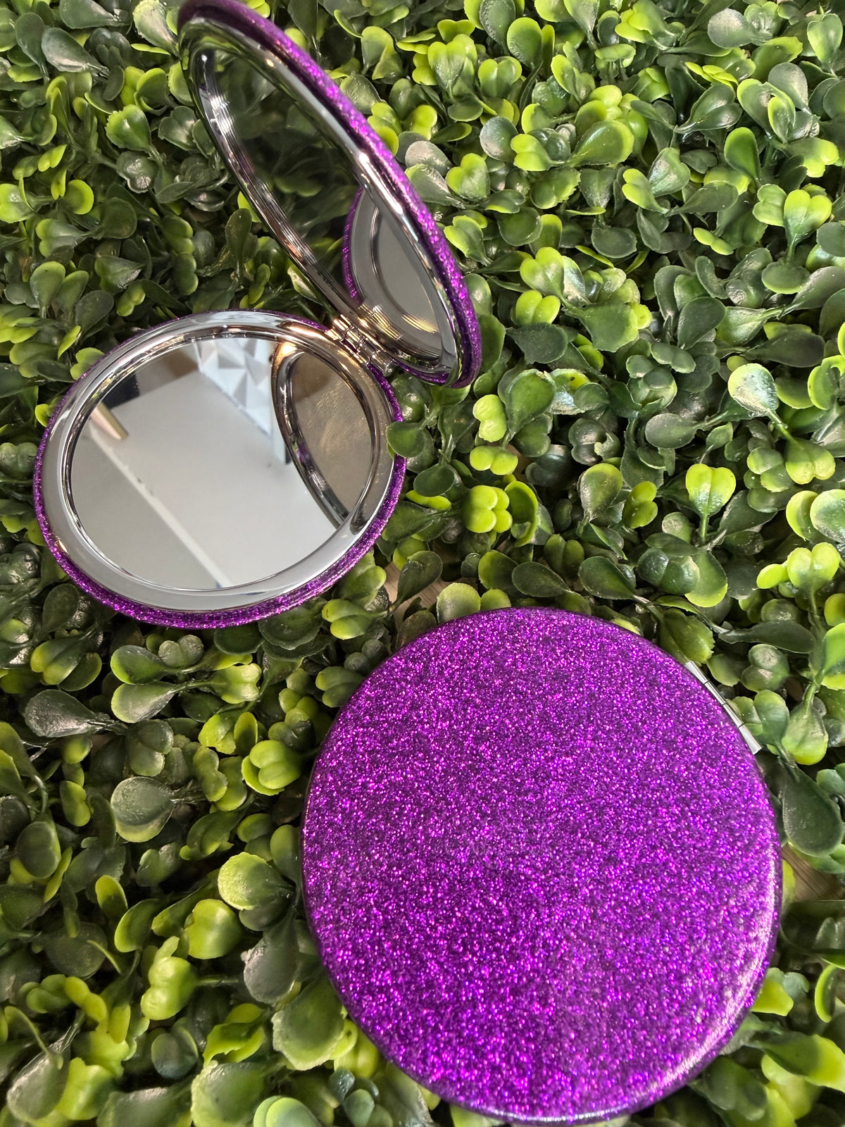 Circled Mirrors