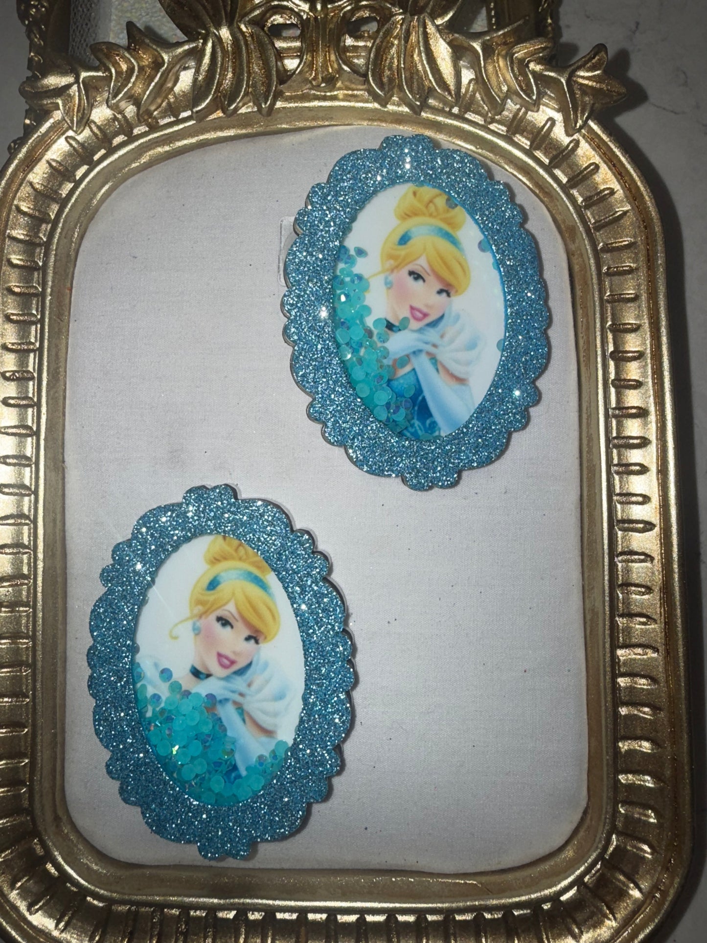 Princesses On Frames Shakers