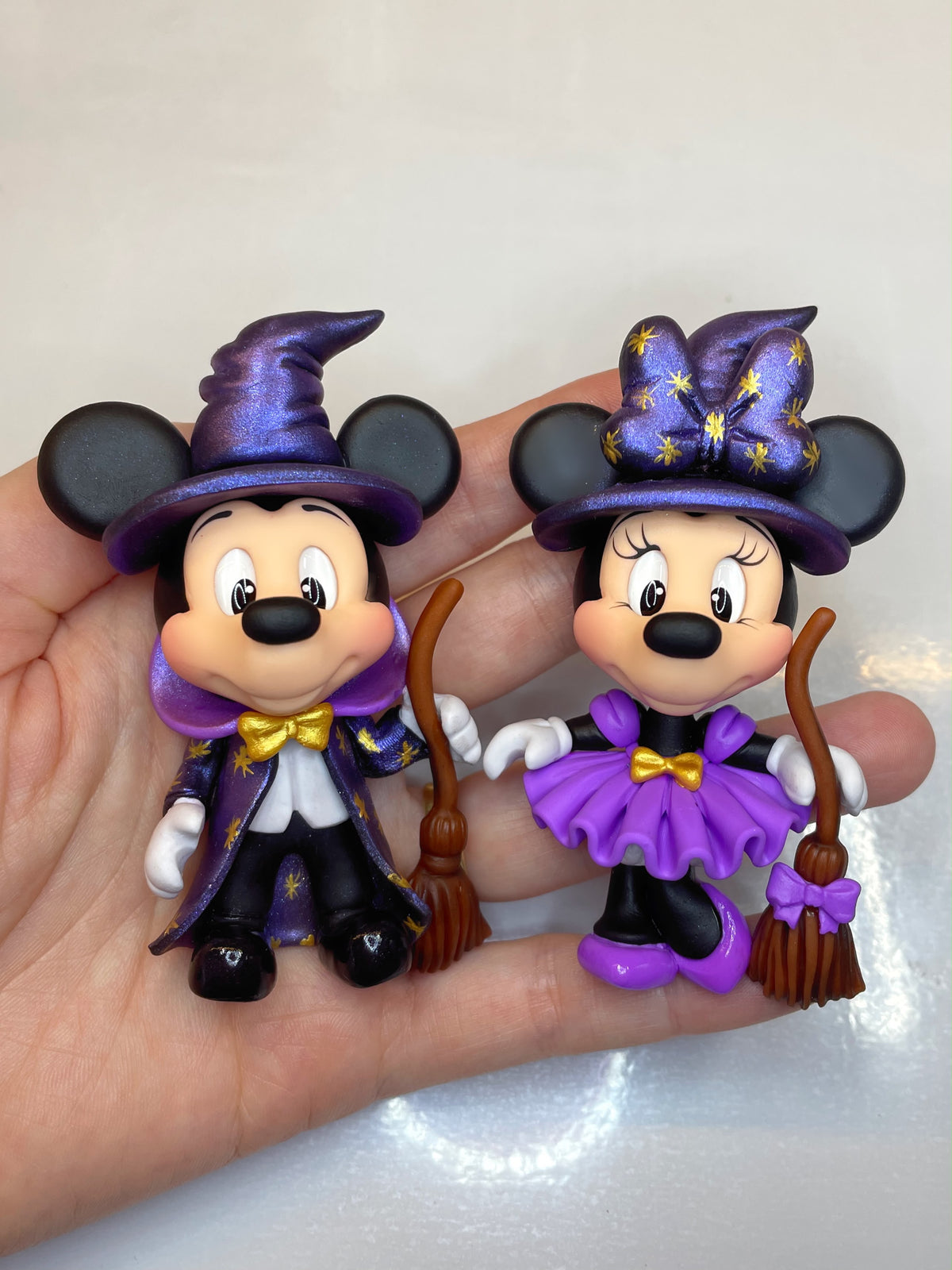 Mickey and Minnie set Halloween (pre-order 9/28/26)