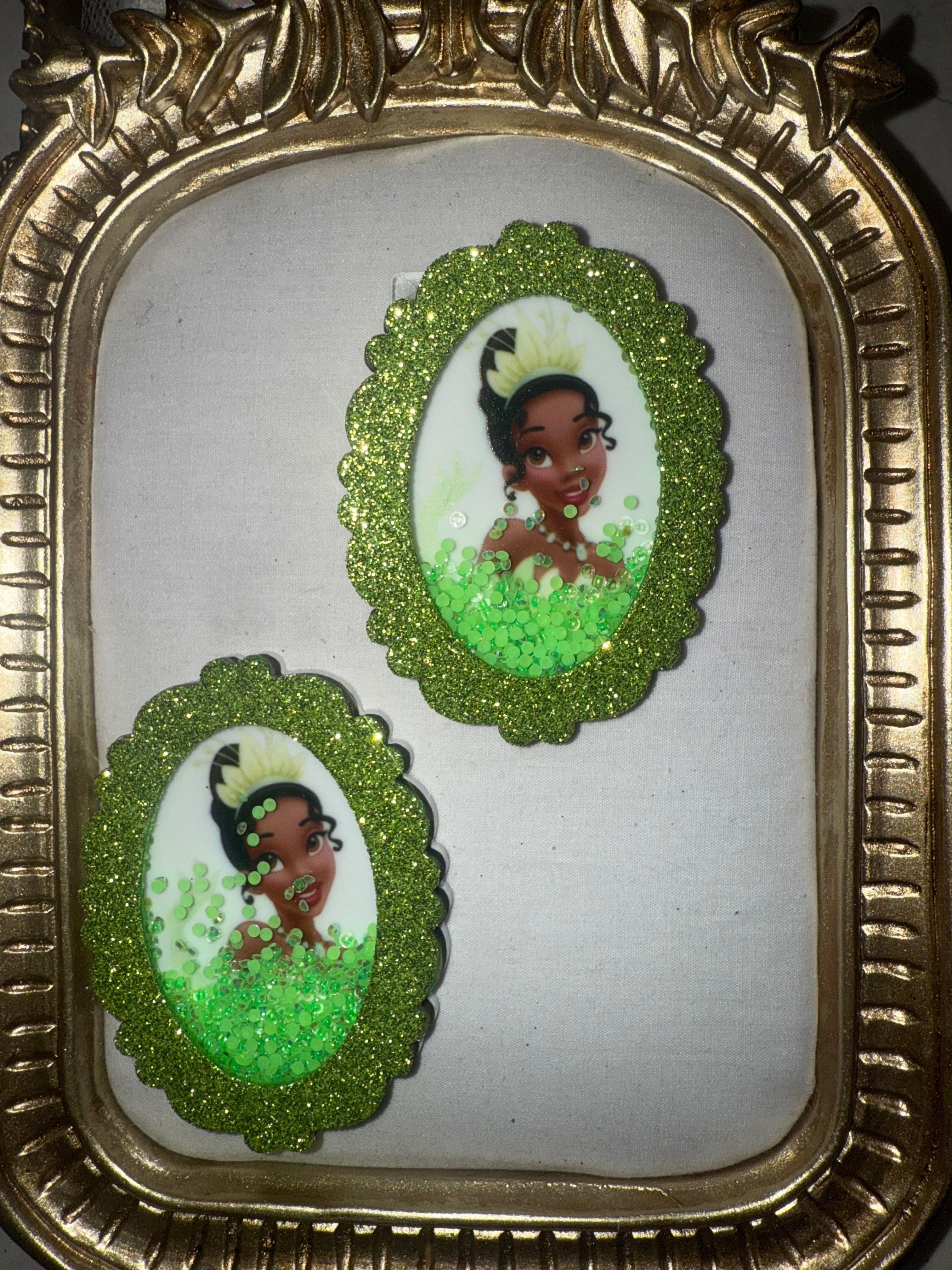 Princesses On Frames Shakers
