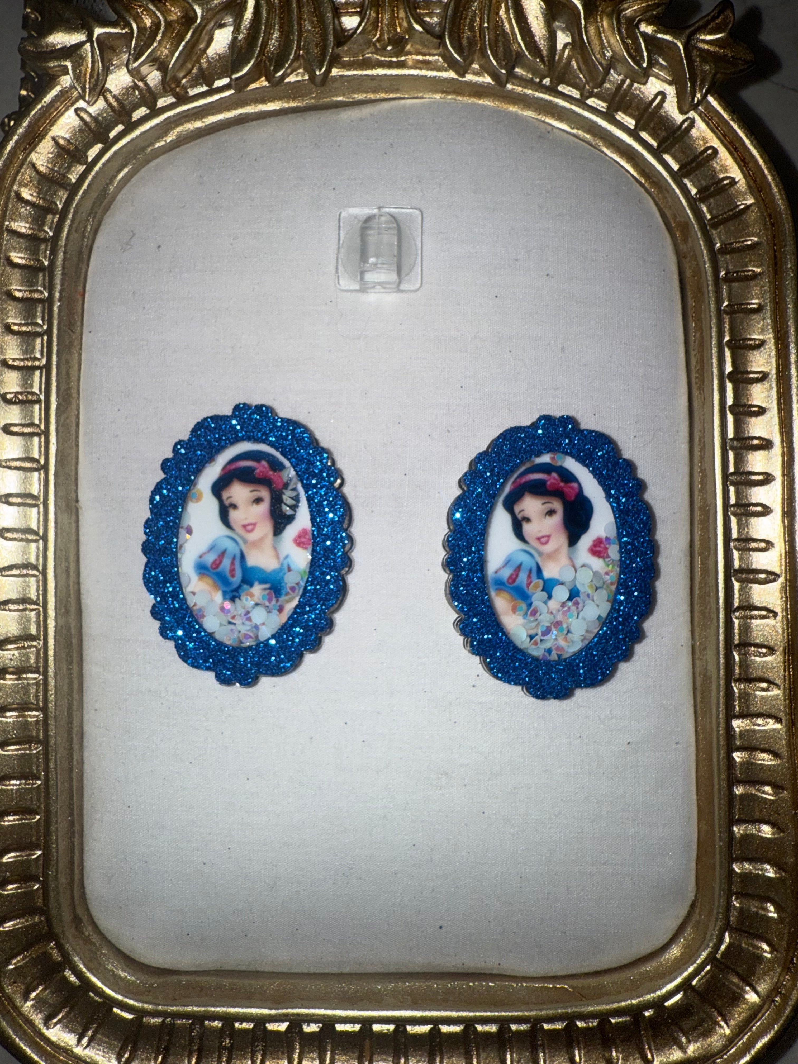 Princesses On Frames Shakers