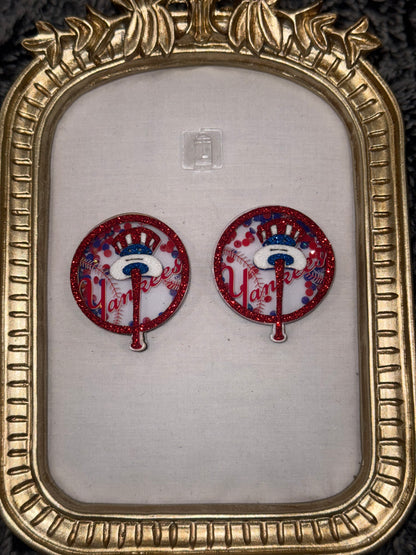 Sports/ Sports Teams Shakers