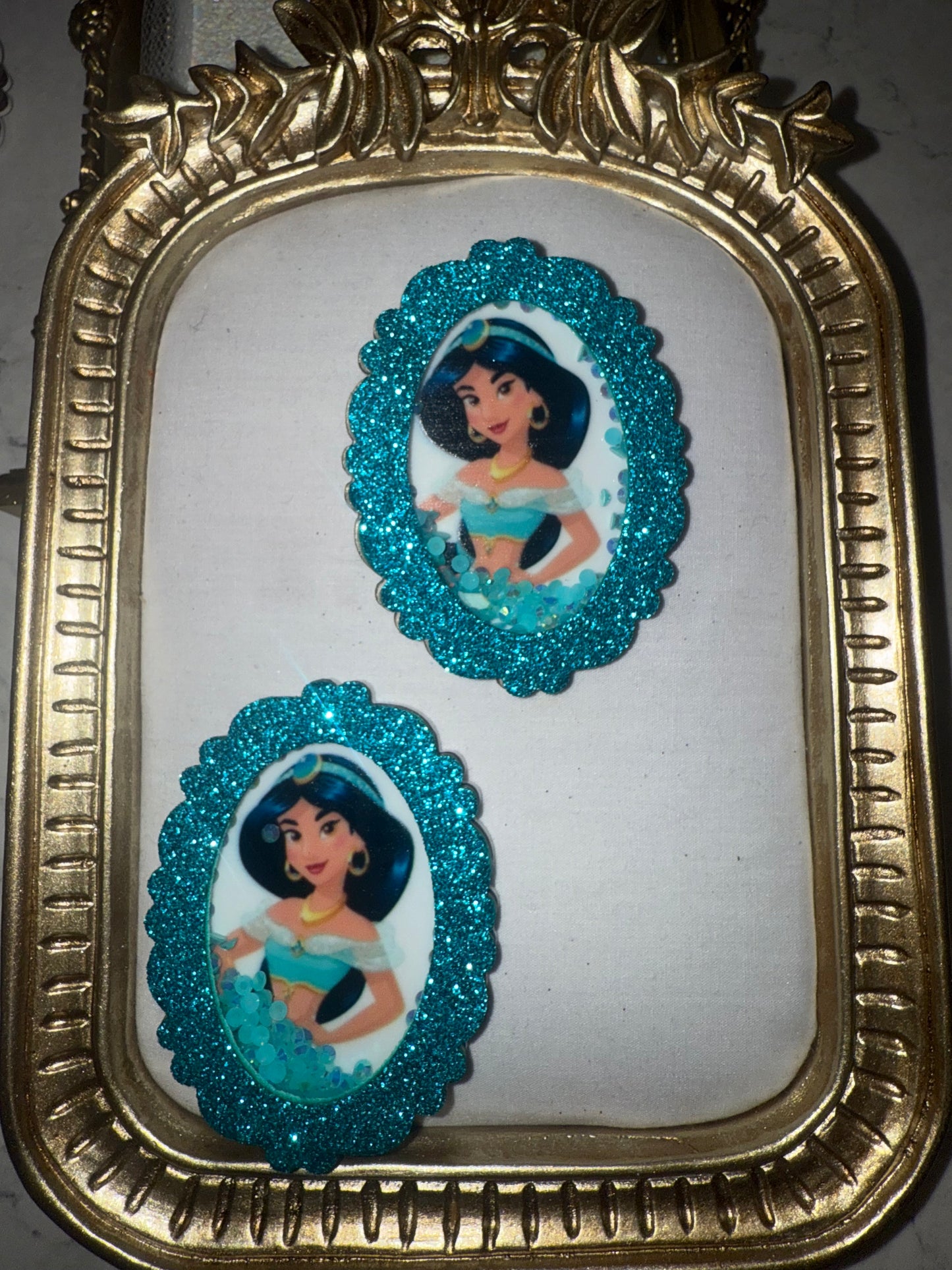 Princesses On Frames Shakers