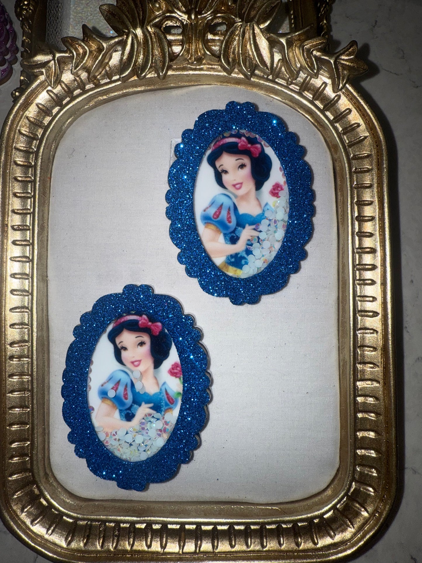 Princesses On Frames Shakers