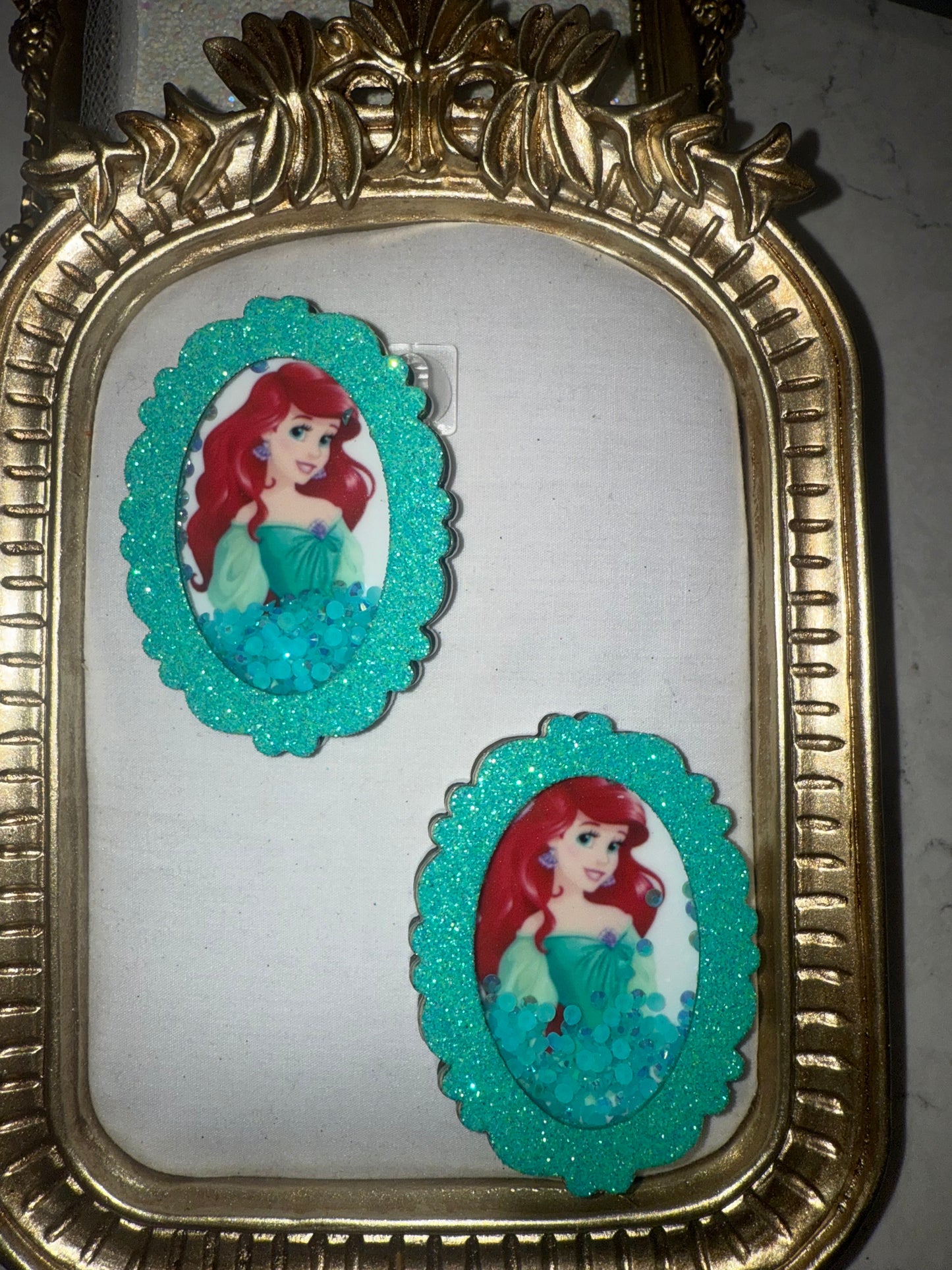 Princesses On Frames Shakers