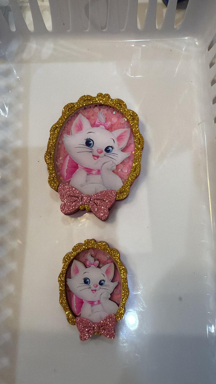 Marie Cat Shakers